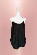Chic V.S. top